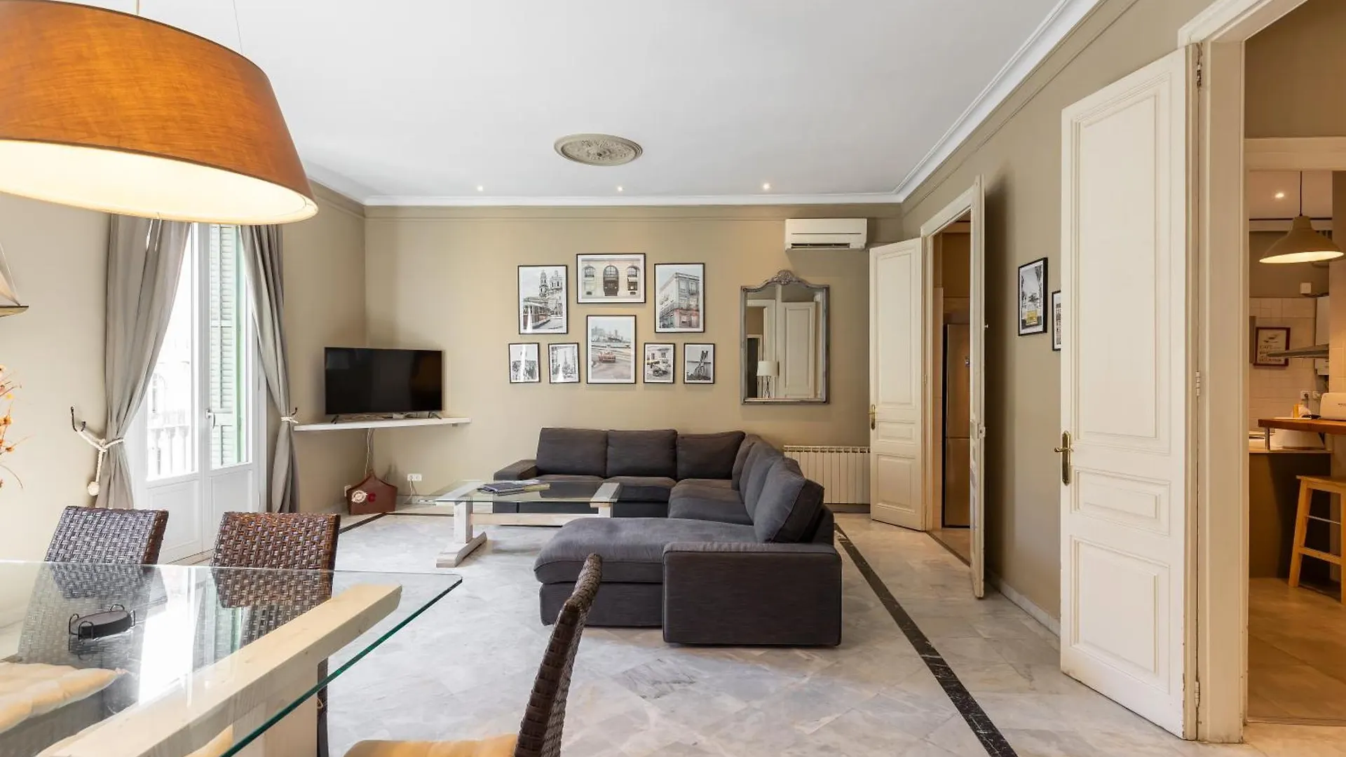 Bcn Apartments 41 Барселона 0*,  Испания