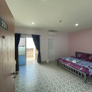 https://baanbua-muangmai.khao-lakhotels.com